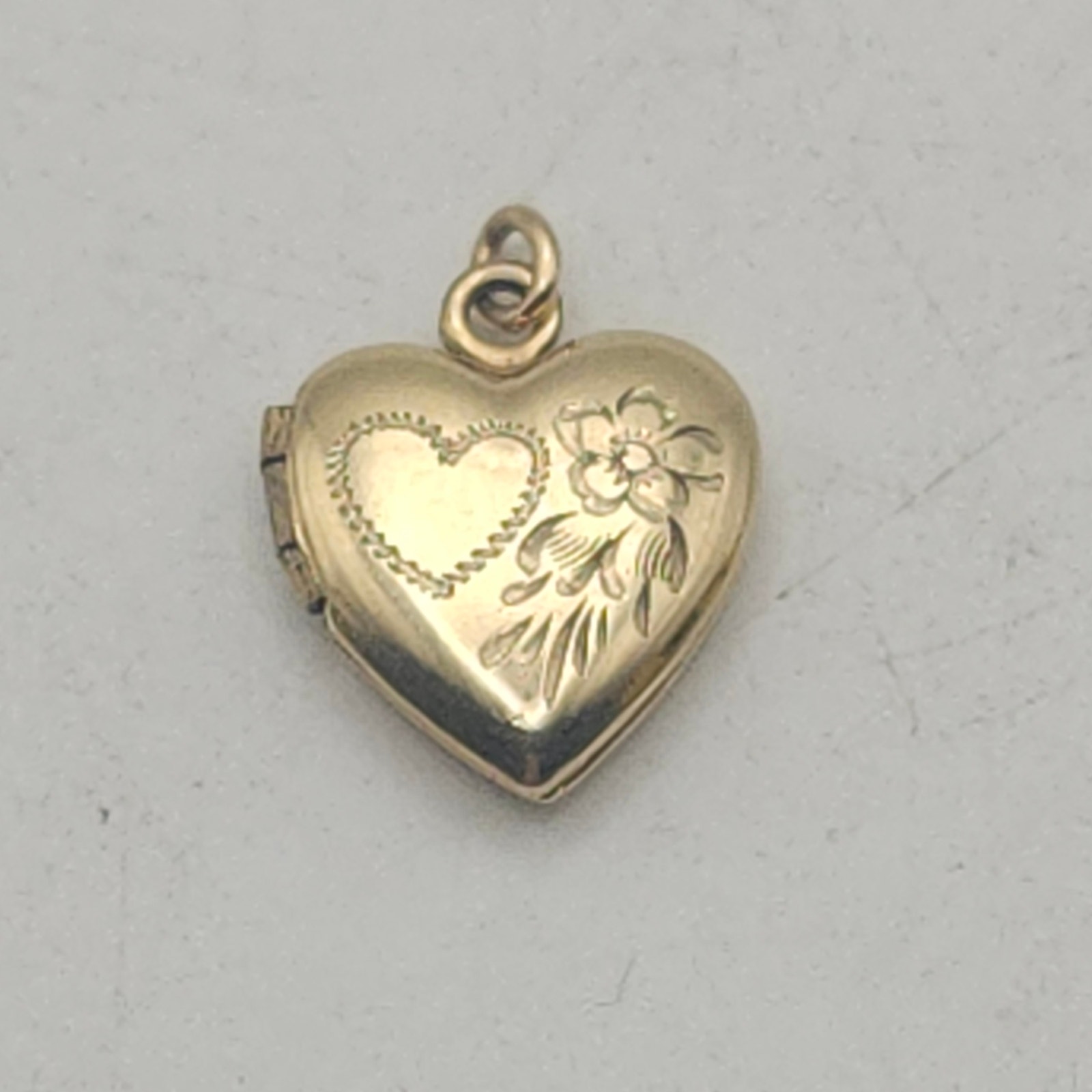 Vintage A&Z 1/20 12k Gf Heart Locket Pendant Floral Engraved Photo Keepsake